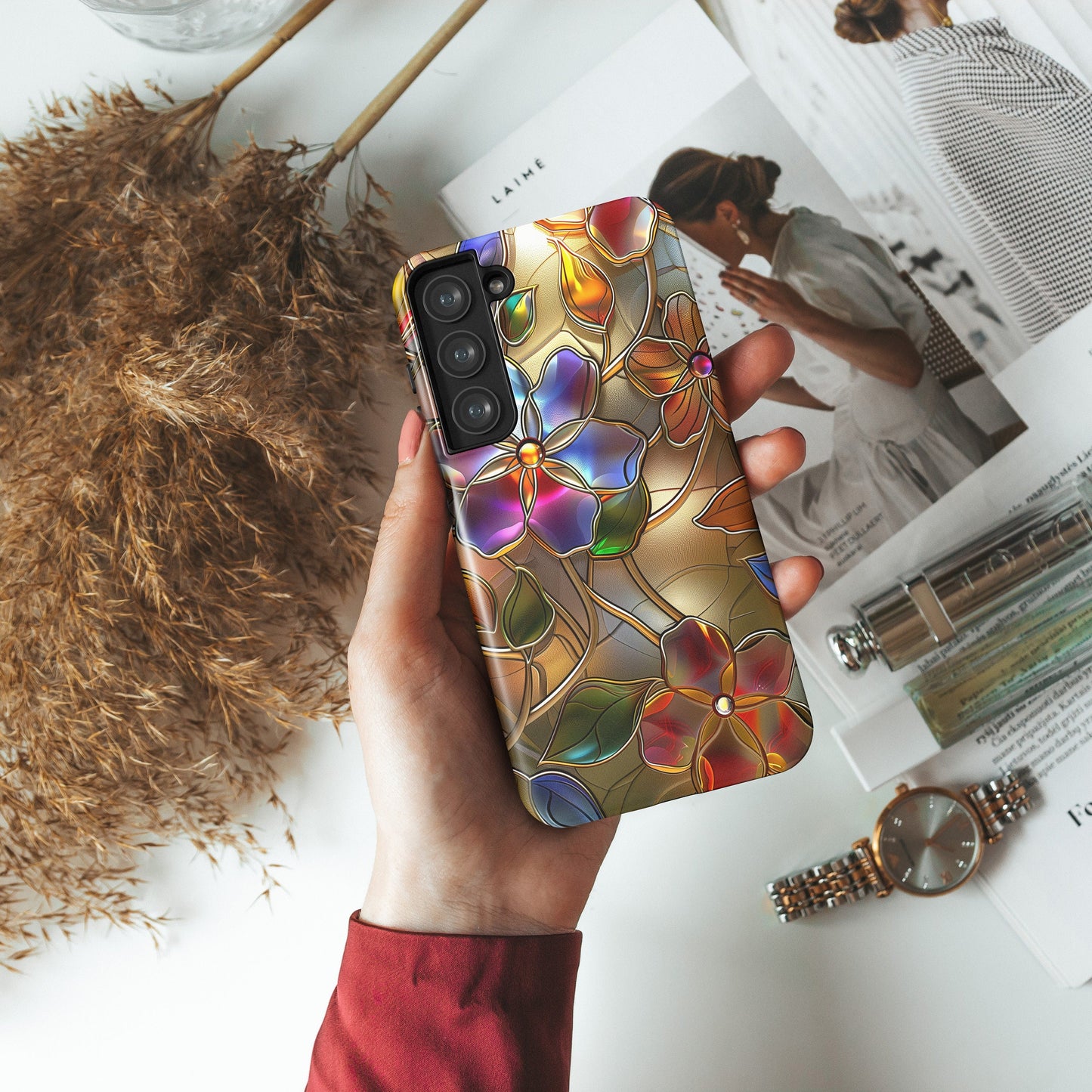 Samsung Phone Case with Gold Wild Flowers Stained Glass Design for Galaxy S24, S23, S22, S21, S20 Plus, Ultra