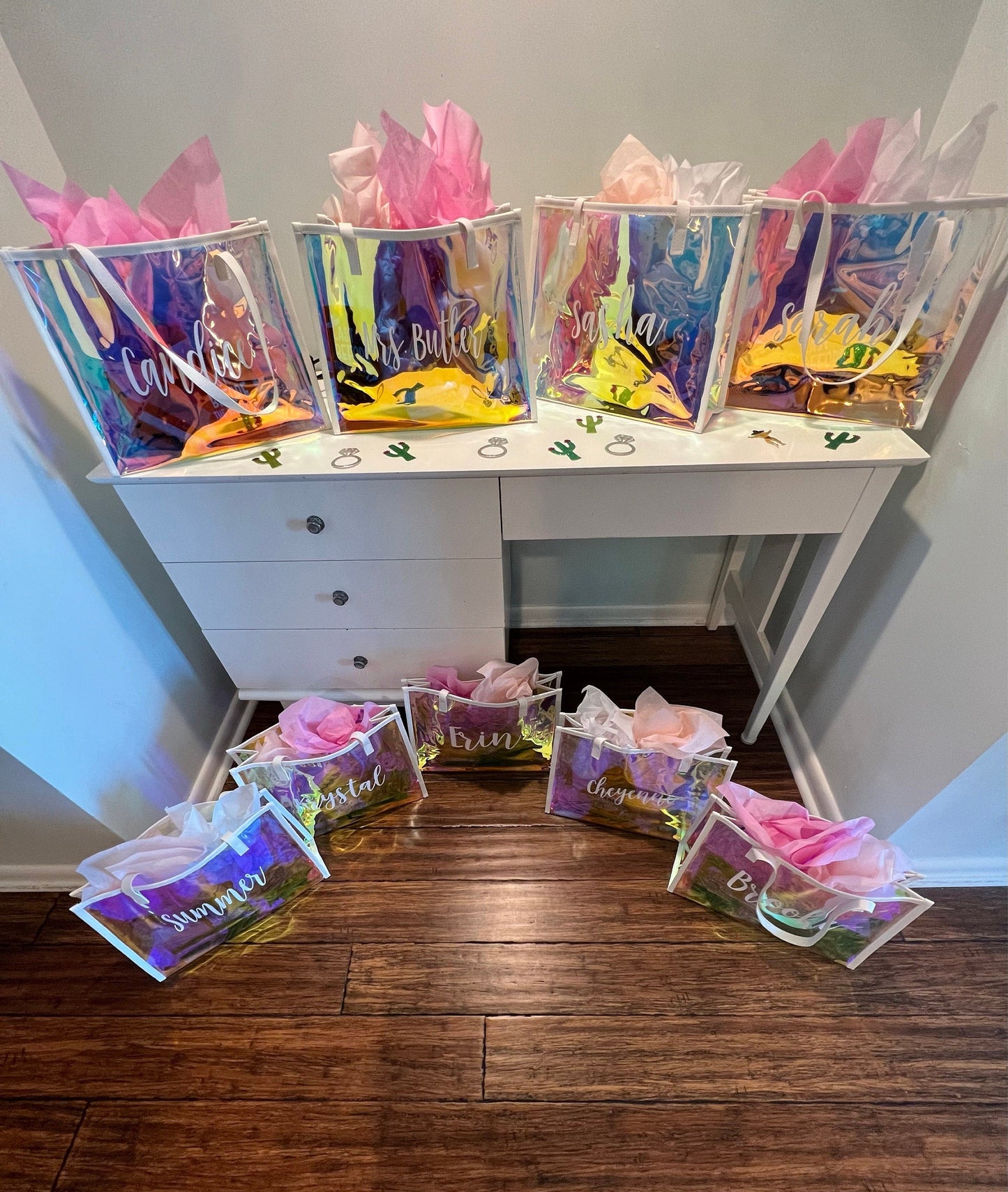 Custom Name Holographic Beach Bag, Waterproof Large Capacity Travel Bag Tote Bag, Bachelorette Party Favors, Christmas/Birthday/Wedding Gift for Her