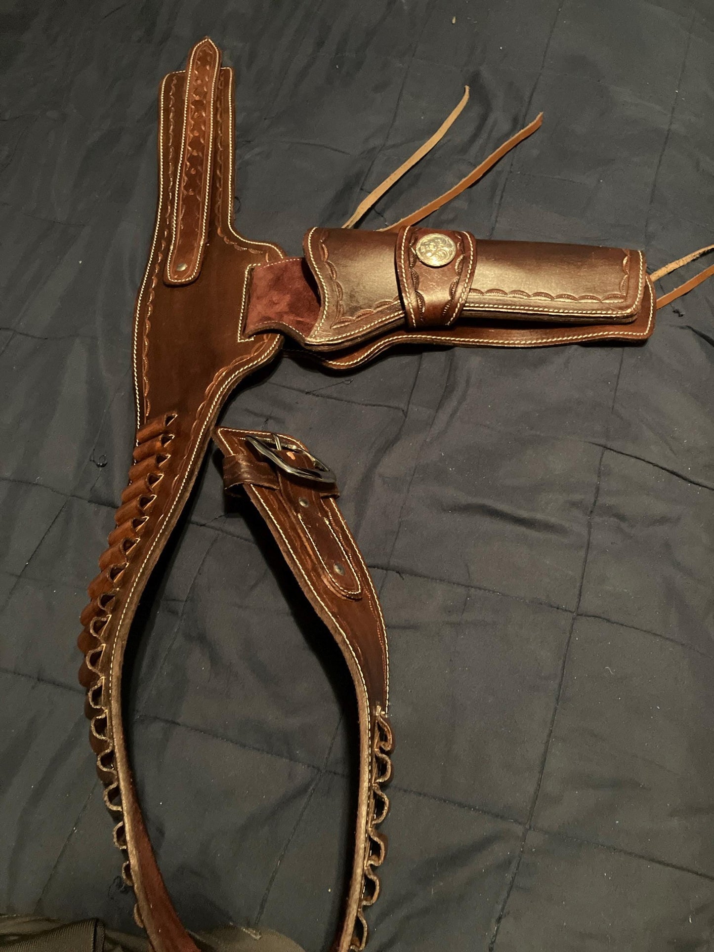 Western Leather Cartridge Belt Ammo Loops Revolver Holster Cover Colt Sass Rigs Cowboy Holster .22 .32 .357 .44 .38 .45