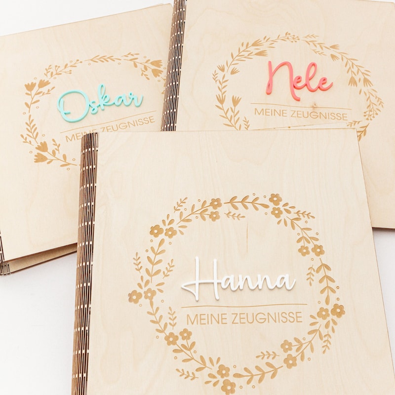 Certificate folder made of wood with floral patterns, folder for certificates with name, school enrollment gift for school child, certificate folder A4 with transparencies