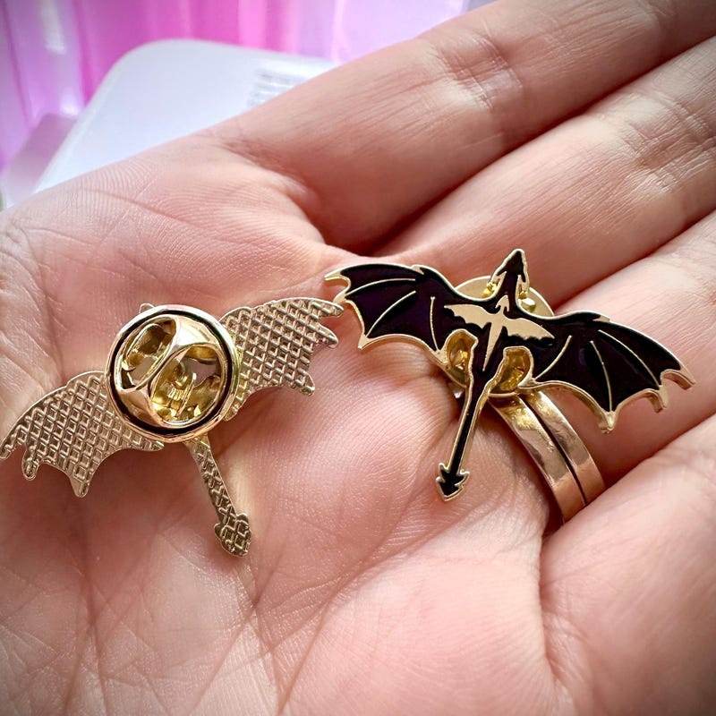 Fourth Wing Pin Tairn and Andarna, cute bookish merch, Violets Relic Dragons backpack, purse, jacket