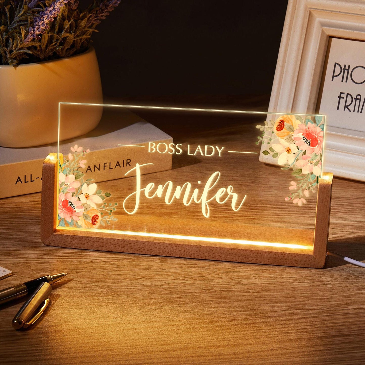 Boss Lady Desk Name Plate, Boss Lady Gift, Boss Gift for Women, Coworker Gift, Gift for Boss Female,Gift for My Boss,Gift for Female Manager