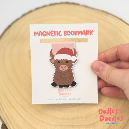 Festive Highland Cow Magnetic Bookmark | Fairy Lights Highland Cow | Page Marker | Reader Gift | Bookworm | Reading Accessories | Cow Lover