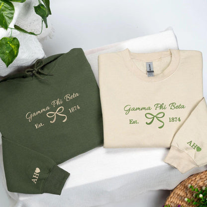 Custom Embroidered Girl's Trip 2025 Sweatshirt | Matching Besties Sweater | Custom Sorority Shirt | Custom Coquette Text Hoodie |