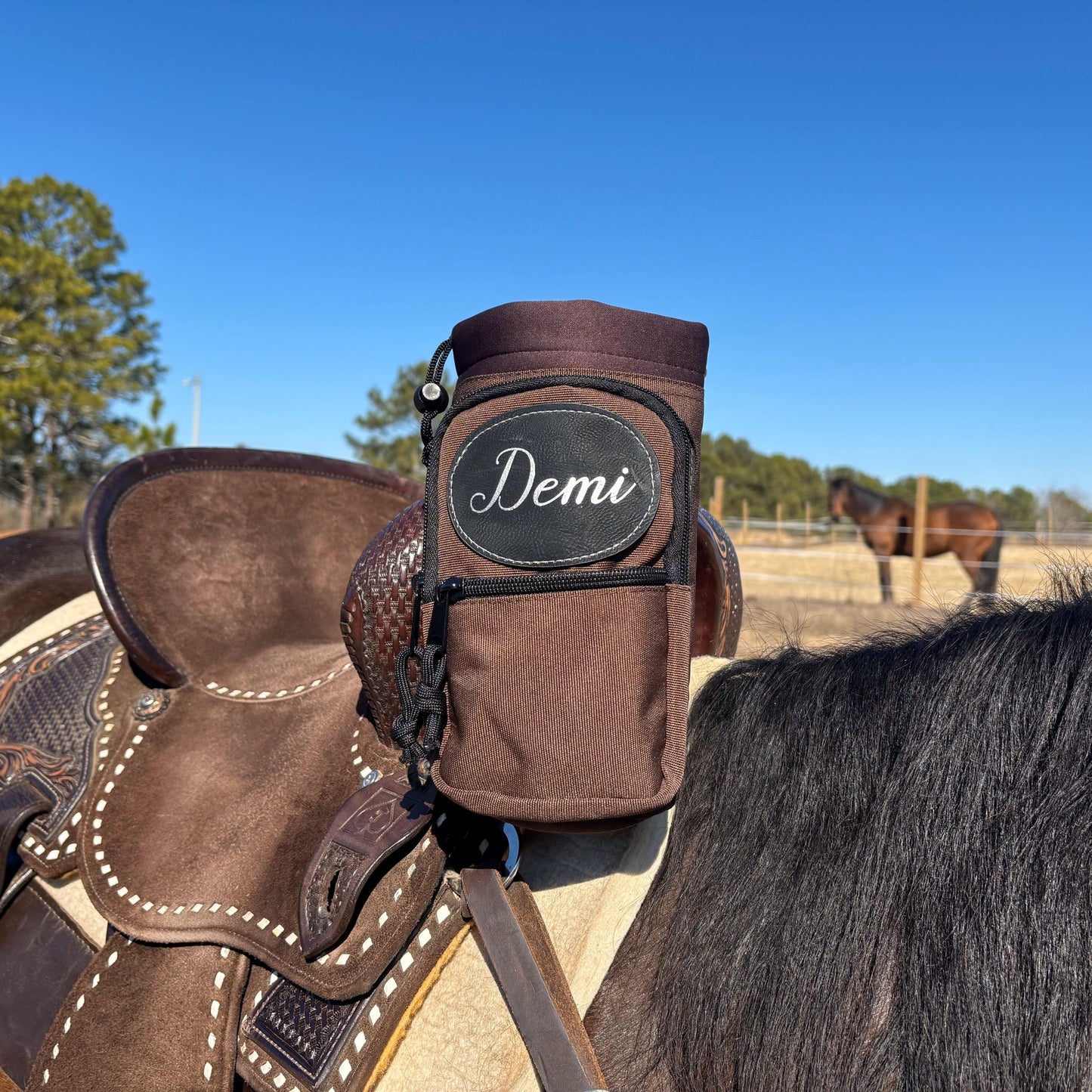 Personalized Horse Saddle Water Bottle Holder, Brown, Multi Pocket Horse Saddle Drink Holder up to 40oz, Horse Gifts, Horse Stuff Horse Tack